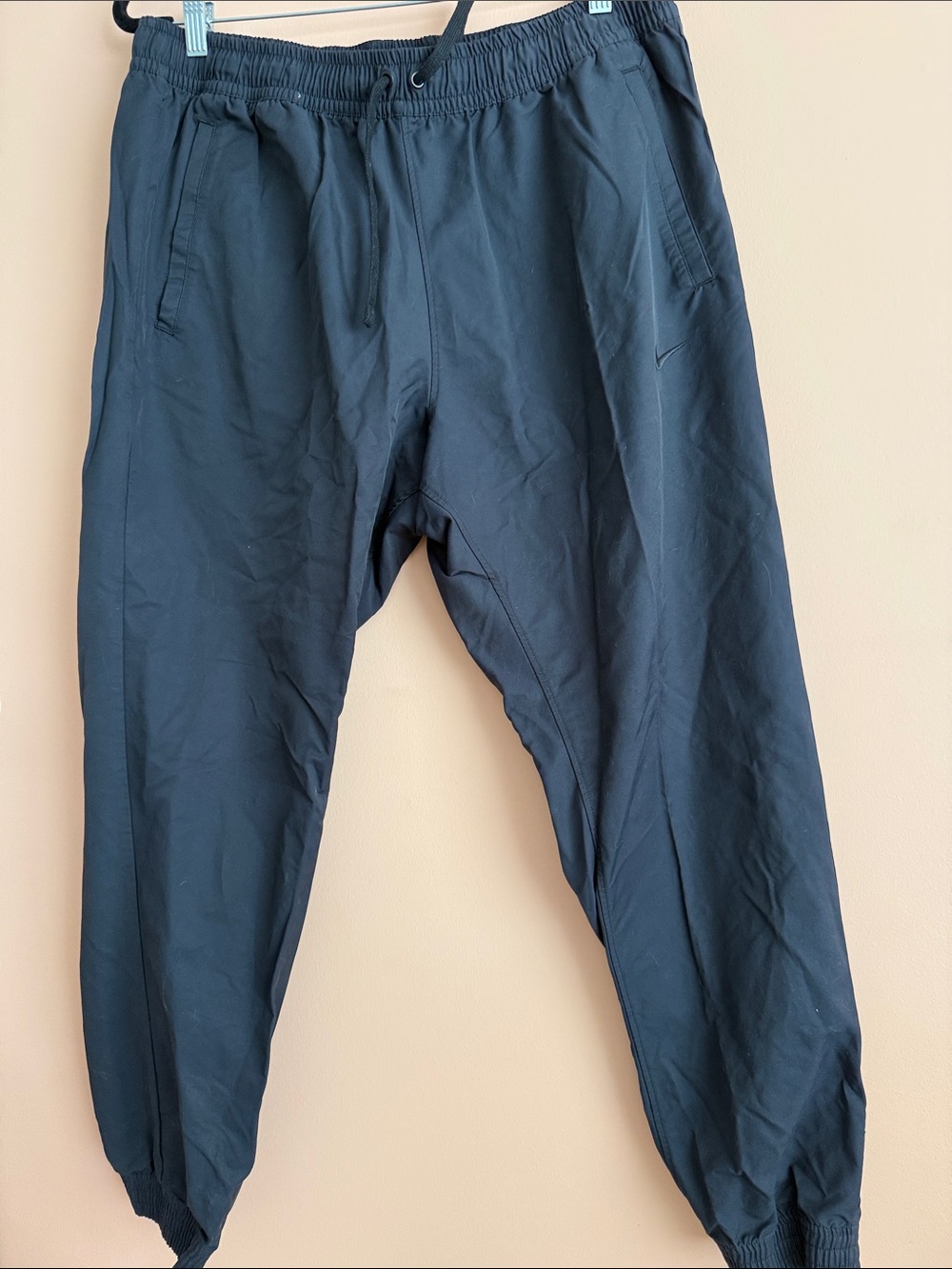 Men’s Nike Joggers XXL Black Pockets Elastic Ankle Drawstring Elastic Waist